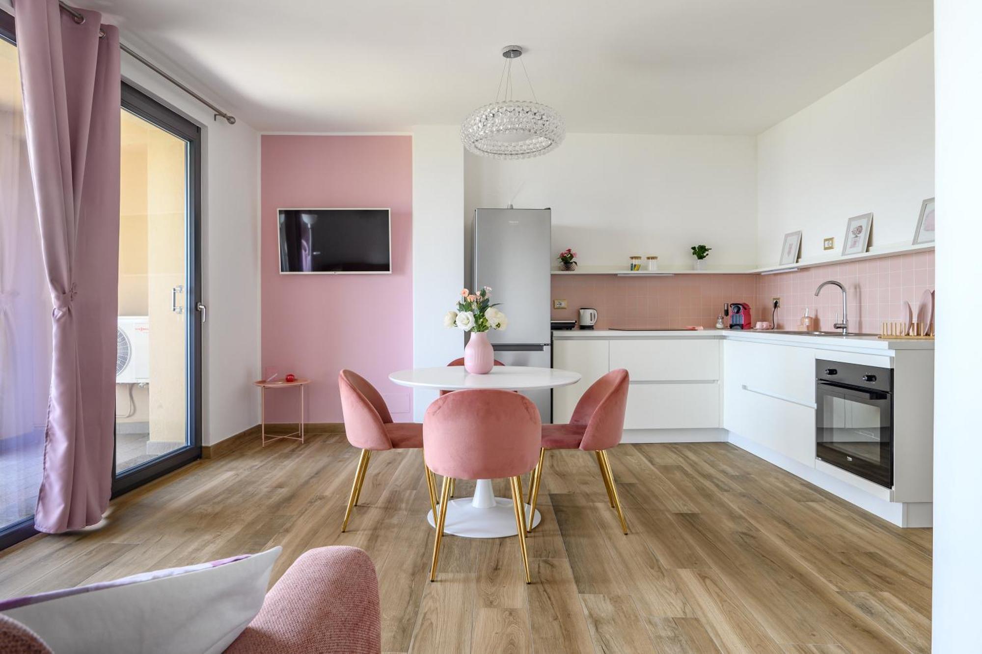 Casa Vacanze Maddalena - Palazzetto Sul Lago - Diamante Rosa マルタ エクステリア 写真